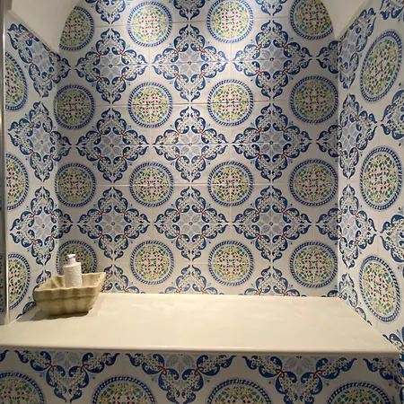 Resta Cu Mme 펜션 프라이아노