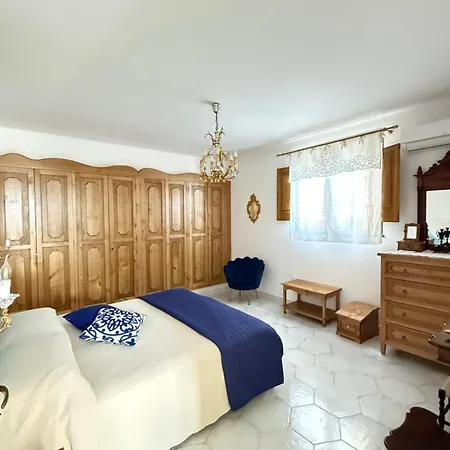 Resta Cu Mme Vakantiehuis Praiano