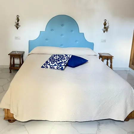 Resta Cu Mme Vakantiehuis Praiano