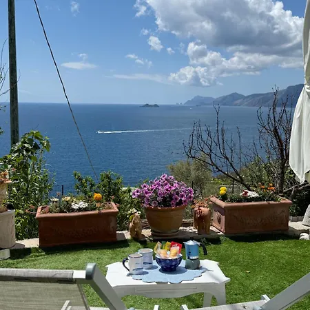 Casa vacanze Resta Cu Mme Praiano