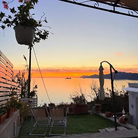 Resta Cu Mme Praiano