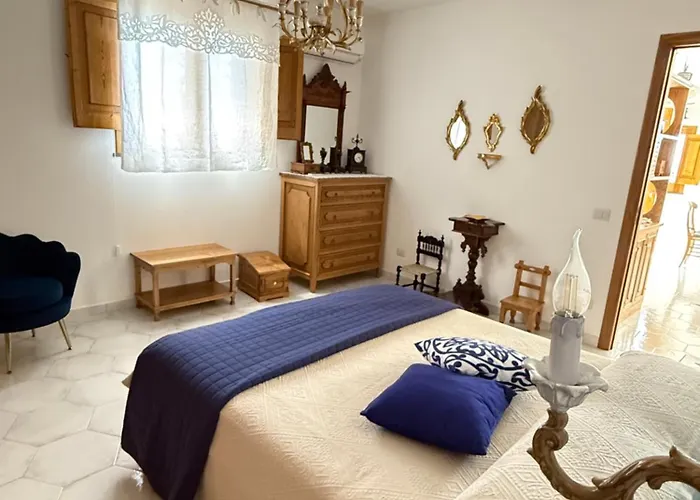 Resta Cu Mme Nyaraló Praiano