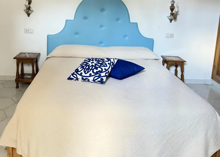 Resta Cu Mme Nyaraló Praiano